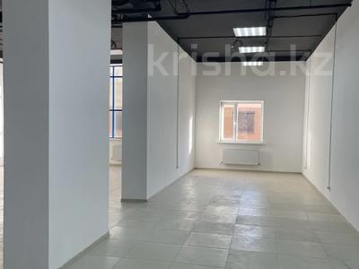 Еркін, кеңселер, дүкендер мен бутиктер, білім орталықтары, конференц-залдар, кабинеттер және жұмыс орындары, студиялар · 500 м², бағасы: 3 млн ₸ в Астане, Нура р-н