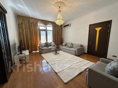 Продажа квартир в Алматы: 4-комнатная квартира · 110 м² · 2/3 этаж, Абая — Желтоксан за 168 млн 〒 4-комнатная квартира · 110 м² · 2/3 этаж, Абая — Желтоксан за 168 млн 〒 в Алматы, Алмалинский р-н