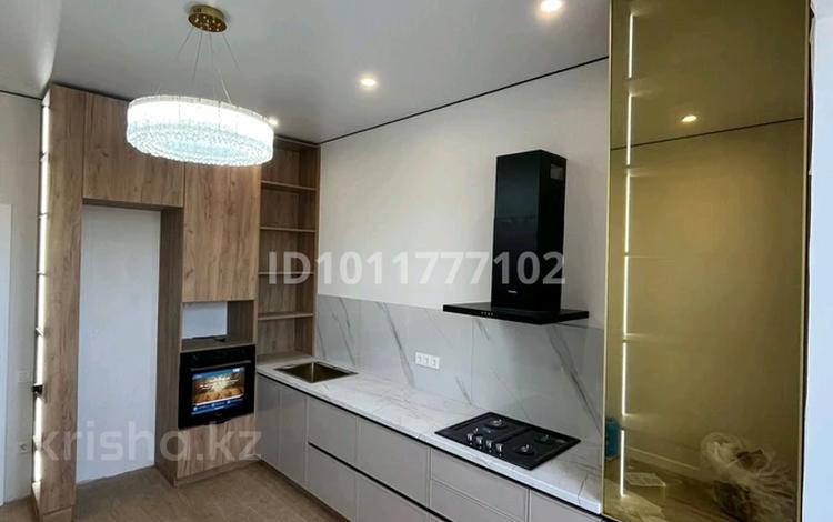 2-комнатная квартира · 76 м² · 2/9 этаж, мкр. Алтын орда 2 за 38 млн ₸ в Актобе — фото 4