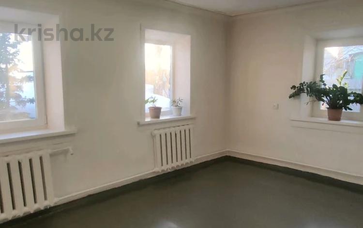 Отдельный дом · 3 комнаты · 58 м² · 6 сот., Левоневского 4 за 15 млн 〒 в Усть-Каменогорске, Ульбинский — фото 2