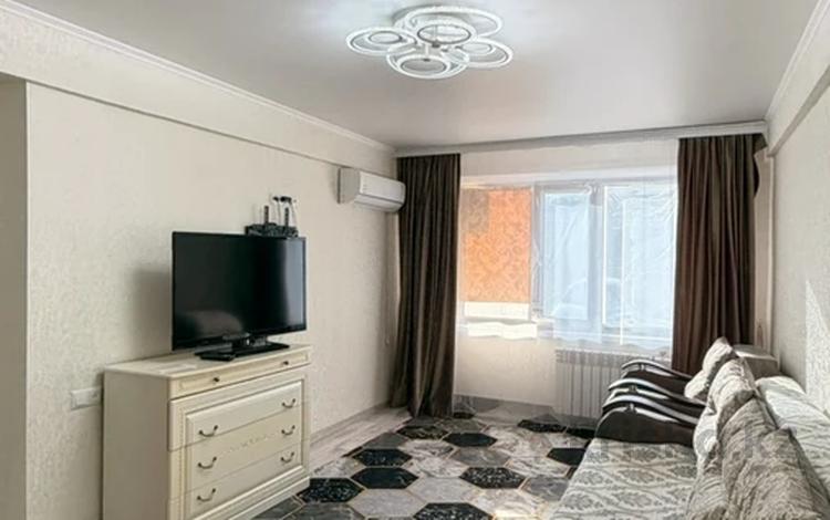 3-бөлмелі пәтер · 65 м² · 1/5 қабат, Желтоксан 2, бағасы: 250 000 ₸ в Балхаше — фото 2