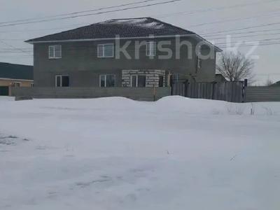 Отдельный дом · 7 комнат · 330 м² · , Мкр.Южный за 65 млн ₸ в Мичуринское