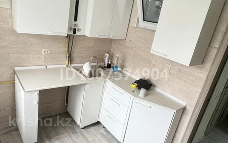 2-комнатная квартира · 33 м² · 4/4 этаж, Колбасшы Койгельди за 110 000 ₸ в Таразе — фото 2