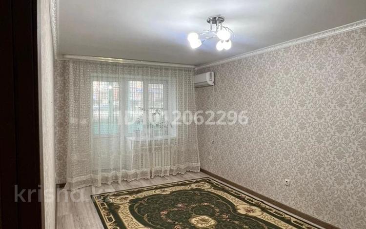 2-бөлмелі пәтер · 60 м² · 1/5 қабат, мкр. Алтын орда 338 А — Мустафа Шокая Тәуелсіздік, бағасы: 180 000 ₸ в Актобе — фото 2