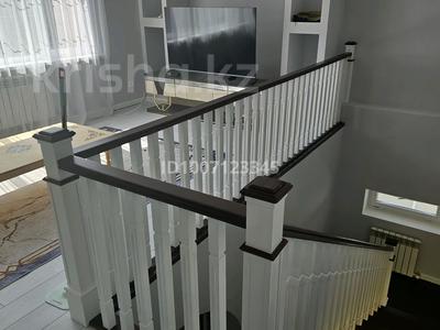 Отдельный дом · 4 комнаты · 180 м² · 6 сот., мкр Калкаман-3 Нурпеисова186 — Между Абая и Шаляпина за 130 млн 〒 в Алматы, Наурызбайский р-н
