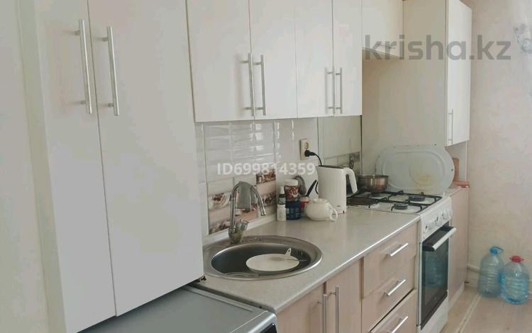 3 комнаты · 90 м² · 2 этаж, Күйші Дина 40 — Абылай хан за 80 000 ₸ в Астане, Алматы р-н — фото 4
