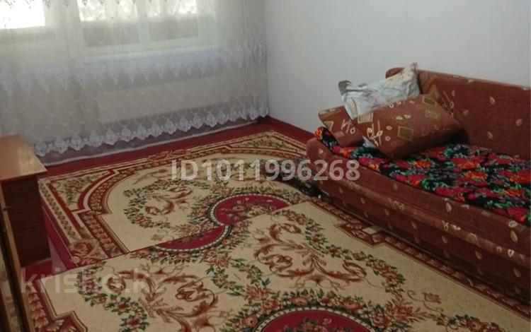 2-комнатная квартира · 54 м² · 2/5 этаж, Рысбек батыр көш. 1 за 120 000 〒 в Таразе — фото 2