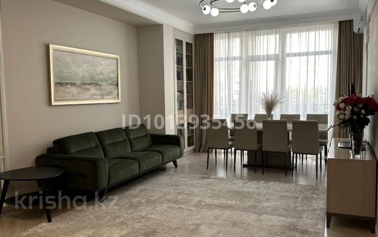 5-бөлмелі пәтер · 200 м² · 1/6 қабат, Мирас ш/а. 128, бағасы: 215 млн ₸ в Алматы, Бостандыкский р-н — фото 2