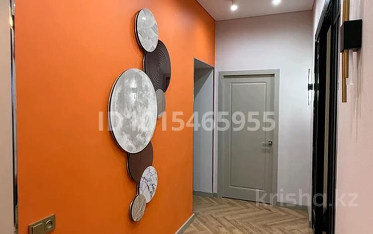 2-бөлмелі пәтер · 90 м² · 6/7 қабат, 17-ш/а. участок 45/1, бағасы: 300 000 ₸ в Актау, 17-й мкр — фото 2