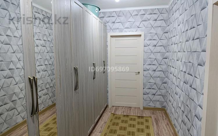 2-комнатная квартира · 80 м² · 5/6 этаж, 30-й мкр 167 за 200 000 ₸ в Актау — фото 2