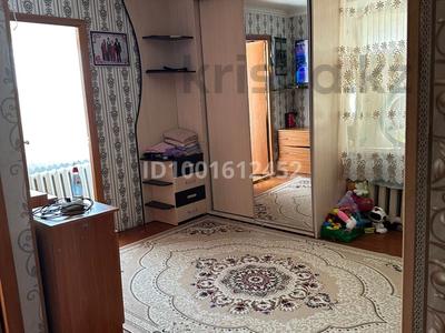Продажа квартир в Карагандинской обл.: 1-комнатная квартира · 32.3 м² · 3/5 этаж, Абая 8 за 9 млн 〒 1-комнатная квартира · 32.3 м² · 3/5 этаж, Абая 8 за 9 млн 〒 в Балхаше