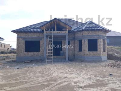 Отдельный дом · 5 комнат · 183 м² · 8 сот., мкр Достык — Микрорайон Нуршуак, улица Ханкол, 152 за 26 млн 〒 в Шымкенте, Абайский р-н