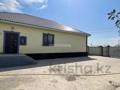 Отдельный дом · 4 комнаты · 168 м² · 6 сот., Береке (Память Ильича), Алтынсарин 3а за 27 млн 〒 в Атырау