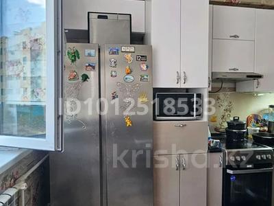 2-комнатная квартира · 67 м² · 2/5 этаж, Пр.Сатпаева 149/1 за 18 млн ₸