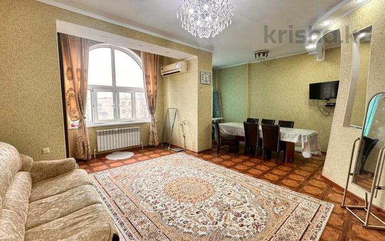 2-комнатная квартира, 78.3 м², 4/4 этаж, Газизы Жубанова за 23.5 млн 〒 в Актобе — фото 5