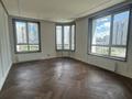 3-бөлмелі пәтер · 110 м² · 4/28 қабат, Мәңгілік ел 61, бағасы: 130 млн ₸ в Астане, Есильский р-н — фото 20
