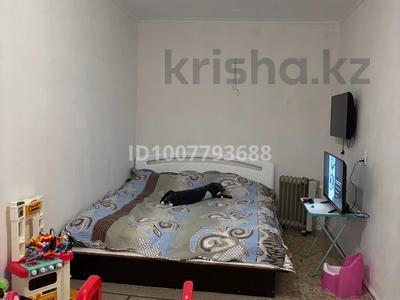 2-комнатная квартира · 44 м² · 5/5 этаж, Майкудук, 13й микрорайон за 110 000 ₸ в Караганде, Алихана Бокейханова р-н