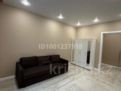 1-комнатная квартира · 40.5 м² · 3/9 этаж, Сызганова 1/2 7 — Центральная мечеть за 235 000 〒 в Астане, Есильский р-н