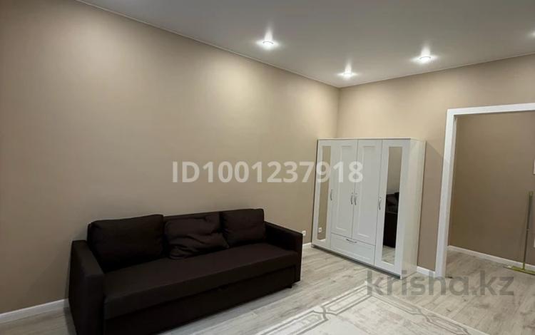 1-комнатная квартира · 40.5 м² · 3/9 этаж, Сызганова 1/2 7 — Центральная мечеть за 235 000 〒 в Астане, Есильский р-н — фото 3