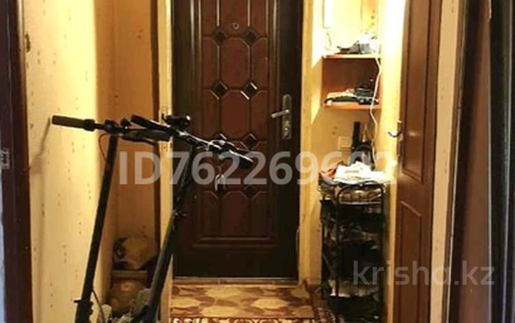 3-комнатная квартира · 70 м² · 1/5 этаж, Момышулы 2А за 35 млн ₸ в  — фото 2