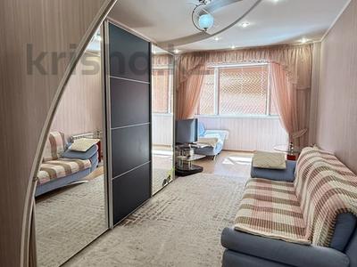 2-комнатная квартира · 55 м² · 4/5 этаж, 14-й мкр 8 за 130 000 ₸ в Актау
