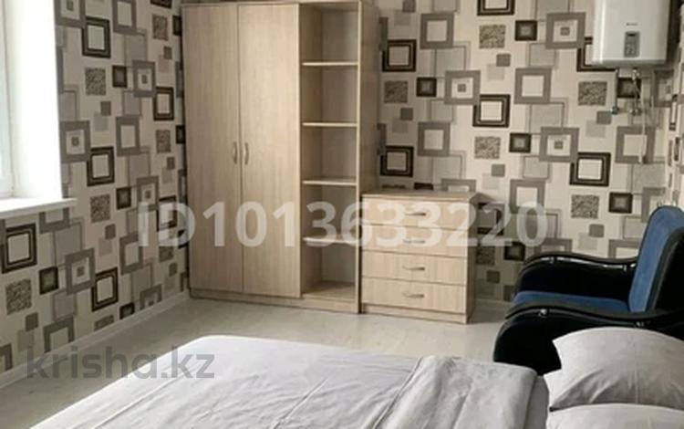 Отдельный дом · 4 комнаты · 104 м² · 8 сот., Мырзабекова 61 — Бассейн Ақбастау за 21 млн ₸ в Аксукенте — фото 2