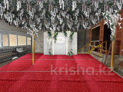 Дом · 8 комнат · 450 м², Балкантау 41 за 80 000 ₸ в Астане, Алматы р-н