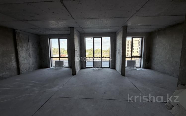 2-комнатная квартира · 65 м² · 2/5 этаж, Д.Конаева за 35 млн ₸ — фото 2