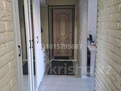 2-бөлмелі пәтер · 52 м² · 2/5 қабат, Первомайская 24а, бағасы: 24.8 млн ₸ в Семее