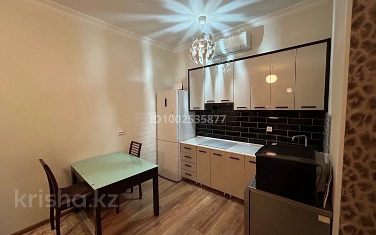 2-бөлмелі пәтер · 60 м² · 12/14 қабат, Абая 109/6 — улица Абая 109/6, бағасы: 3 000 〒 в Алматы, Алмалинский р-н — фото 2