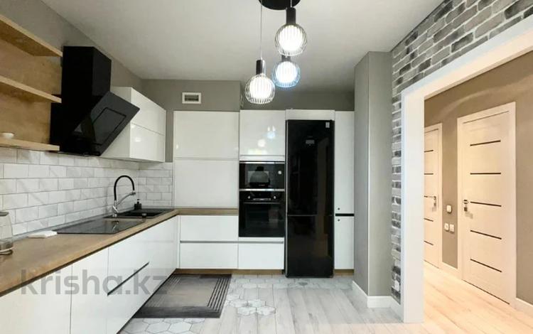 2-бөлмелі пәтер · 70 м² · 1/12 қабат, Абиша Кекилбайулы 97а, бағасы: 59.9 млн ₸ в Алматы, Бостандыкский р-н — фото 2