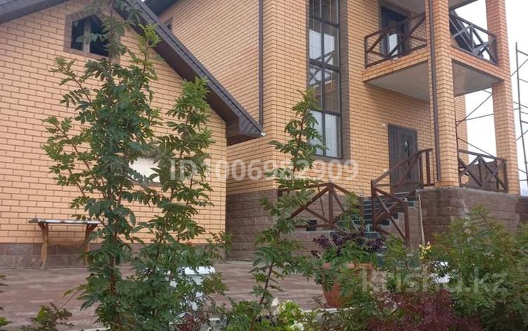 Жеке үй · 7 бөлме · 300 м², Шугыла 2б, бағасы: 130 000 ₸ в Кокшетау — фото 2