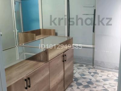 Офисы, магазины и бутики, склады, салоны красоты · 35.7 м² за 15 млн ₸ в Астане, Есильский р-н