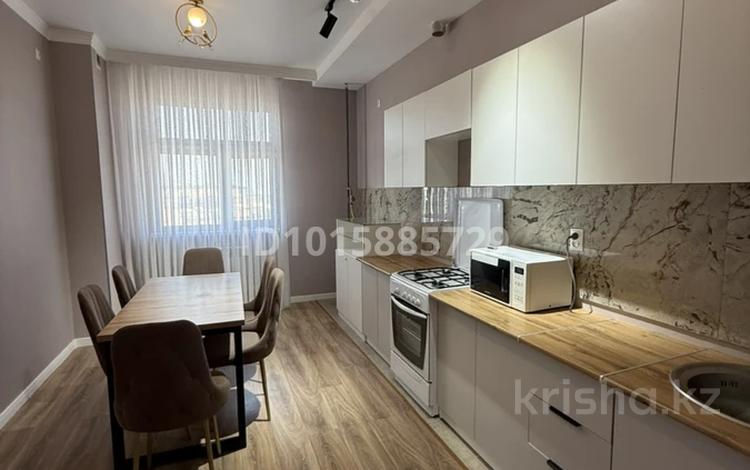 3-бөлмелі пәтер · 120 м² · 11/12 қабат, 19-ш/а., 19 мкрн 4/4, бағасы: 320 000 ₸ в Актау, 19-й мкр — фото 2
