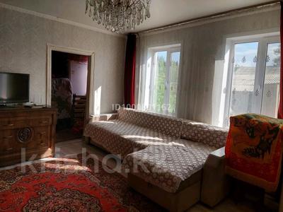 Продажа домов и дачи в Абай обл.: Отдельный дом · 2 комнаты · 50 м² · 6 сот., 7 проезд 6 — Мичурина и 7 проезд за 5.5 млн 〒 Отдельный дом · 2 комнаты · 50 м² · 6 сот., 7 проезд 6 — Мичурина и 7 проезд за 5.5 млн 〒 в Семее, мкр Красный Кордон