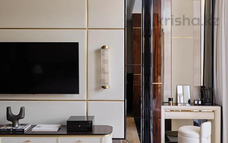 4-комнатная квартира · 350 м² · 3/3 этаж, Достык 308 за 850 млн ₸ в Алматы, Медеуский р-н — фото 8