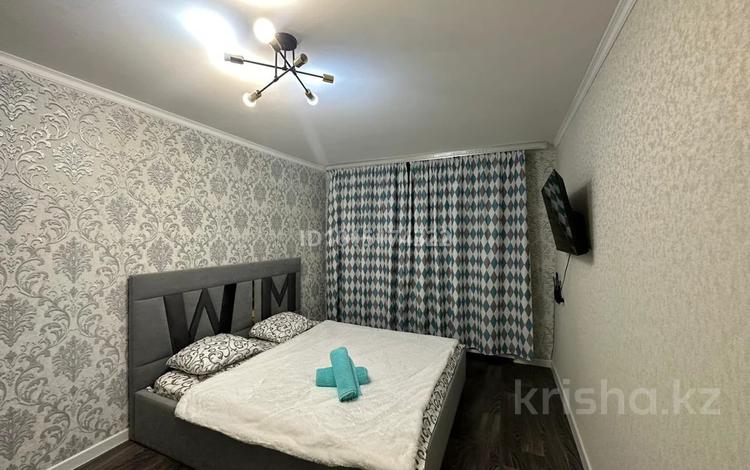 1-бөлмелі пәтер · 31 м² · 4/5 қабат, Юго-Восток ш/а., Стройтелей 29, бағасы: 10 000 ₸ в Караганде, Казыбек би р-н — фото 2
