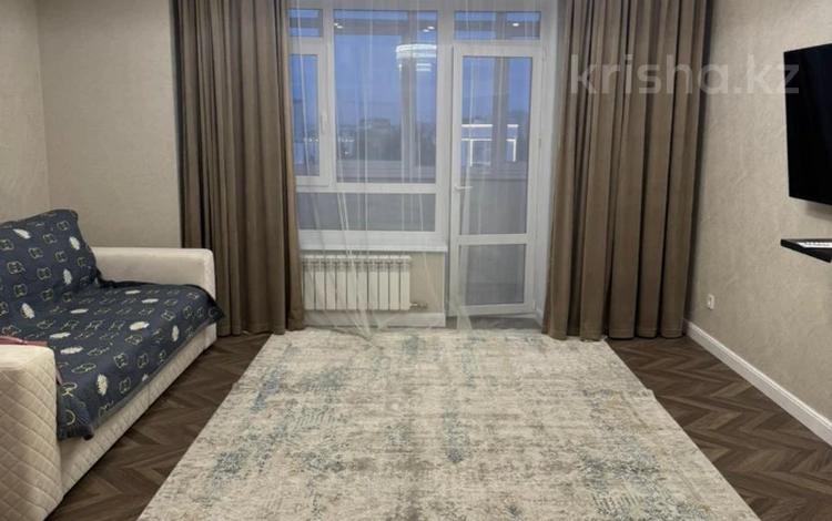 3-комнатная квартира · 94.3 м² · 7/13 этаж, Козбагарова 5А за 75 млн 〒 в Семее — фото 2