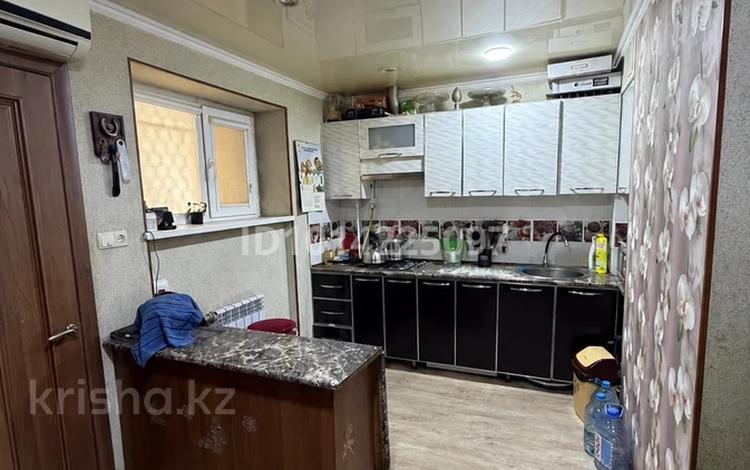 2-бөлмелі пәтер · 45 м² · 8/9 қабат, 5-ш/а. 13, бағасы: 13.5 млн ₸ в Актау, 5-й мкр — фото 2