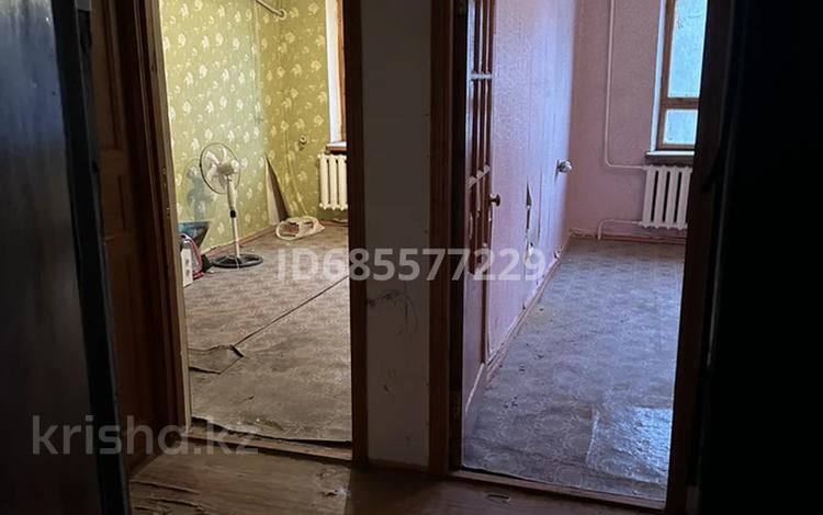 2-комнатная квартира, 35.1 м², 2/5 этаж, Алипова 3 — Азаттык за 7 млн 〒 в Атырау — фото 2