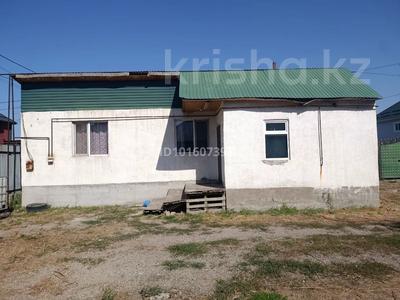 Отдельный дом · 2 комнаты · 72 м² · 4 сот., Дастур 8 — Возле садика Нурайка за 36 млн ₸ в Кемертогане