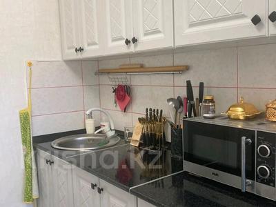 Продажа квартир в Западно-Казахстанской обл.: 2-комнатная квартира · 48.4 м² · 1/5 этаж, мкр 4 за 19.5 млн 〒 2-комнатная квартира · 48.4 м² · 1/5 этаж, мкр 4 за 19.5 млн 〒 в Уральске
