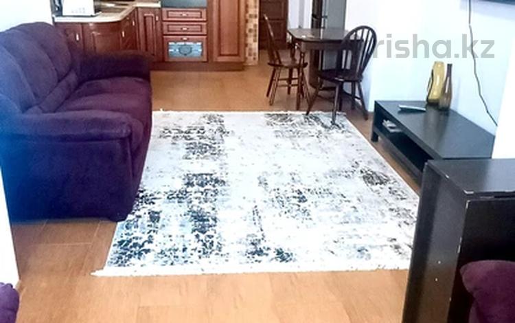 2-комнатная квартира · 65 м² · 17/21 этаж, Кожамкулова 273 за 300 000 〒 в Алматы, Алмалинский р-н — фото 16