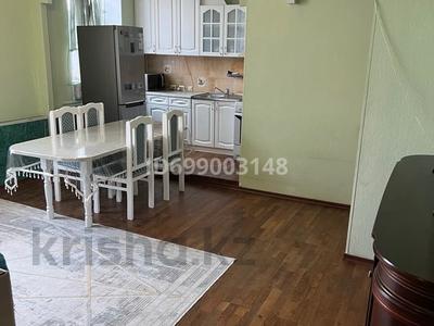 2-бөлмелі пәтер · 45 м² · 2/3 қабат, Есенберлина 19, бағасы: 13 млн 〒 в Астане, Сарыарка р-н