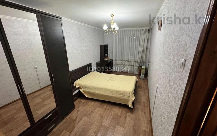 2-бөлмелі пәтер · 47 м² · 2/4 қабат, Жандосова 178, бағасы: 250 000 ₸ в Алматы, Ауэзовский р-н — фото 2
