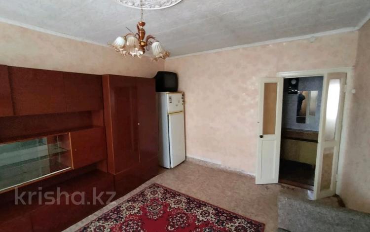 2-комнатная квартира, 48 м², 2/2 этаж, жамбыла за 8.8 млн 〒 в Петропавловске — фото 2