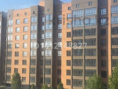 3-бөлмелі пәтер · 100.5 м² · 7/8 қабат, мкр. Алтын орда 4д, бағасы: 32 млн ₸ в Актобе