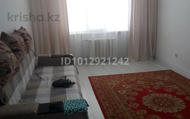 1-комнатная квартира · 42.5 м² · 3/5 этаж, Болашак 27 — Проспект Астана угол Алдабергенова за 20 млн ₸ в Талдыкоргане, мкр Болашак — фото 2