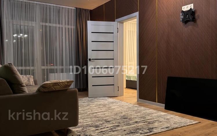 3-комнатная квартира · 73 м² · 12/12 этаж, мкр Алгабас, Омарова 1 — Сразу за Аккент находится дом. за 300 000 ₸ в Алматы, Алатауский р-н — фото 2