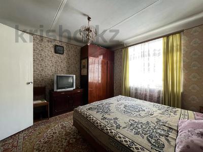 2-комнатная квартира, 50 м², 1/5 этаж, Назарбаева за 16.3 млн 〒 в Петропавловске